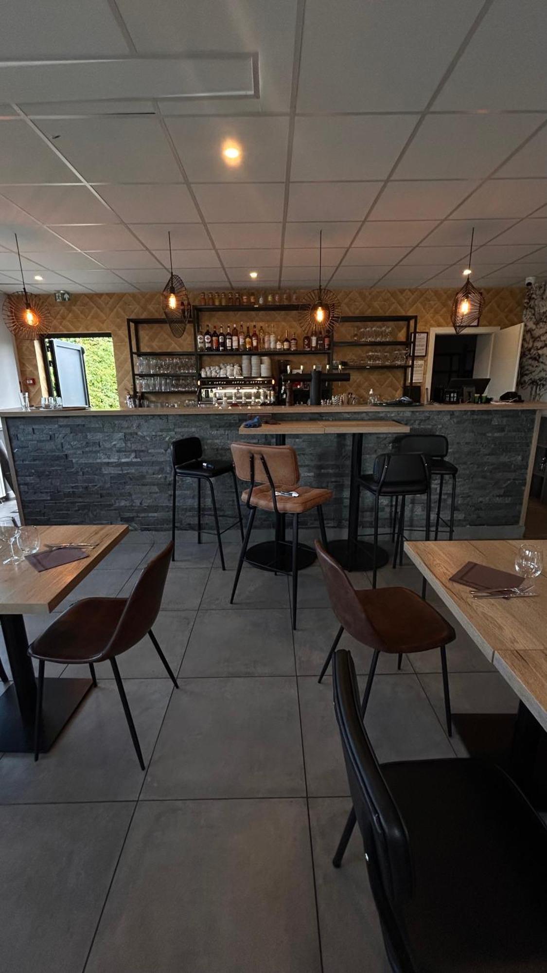 Beaujour & Bonsoir - Restaurant Hotel Villy-le-Pelloux