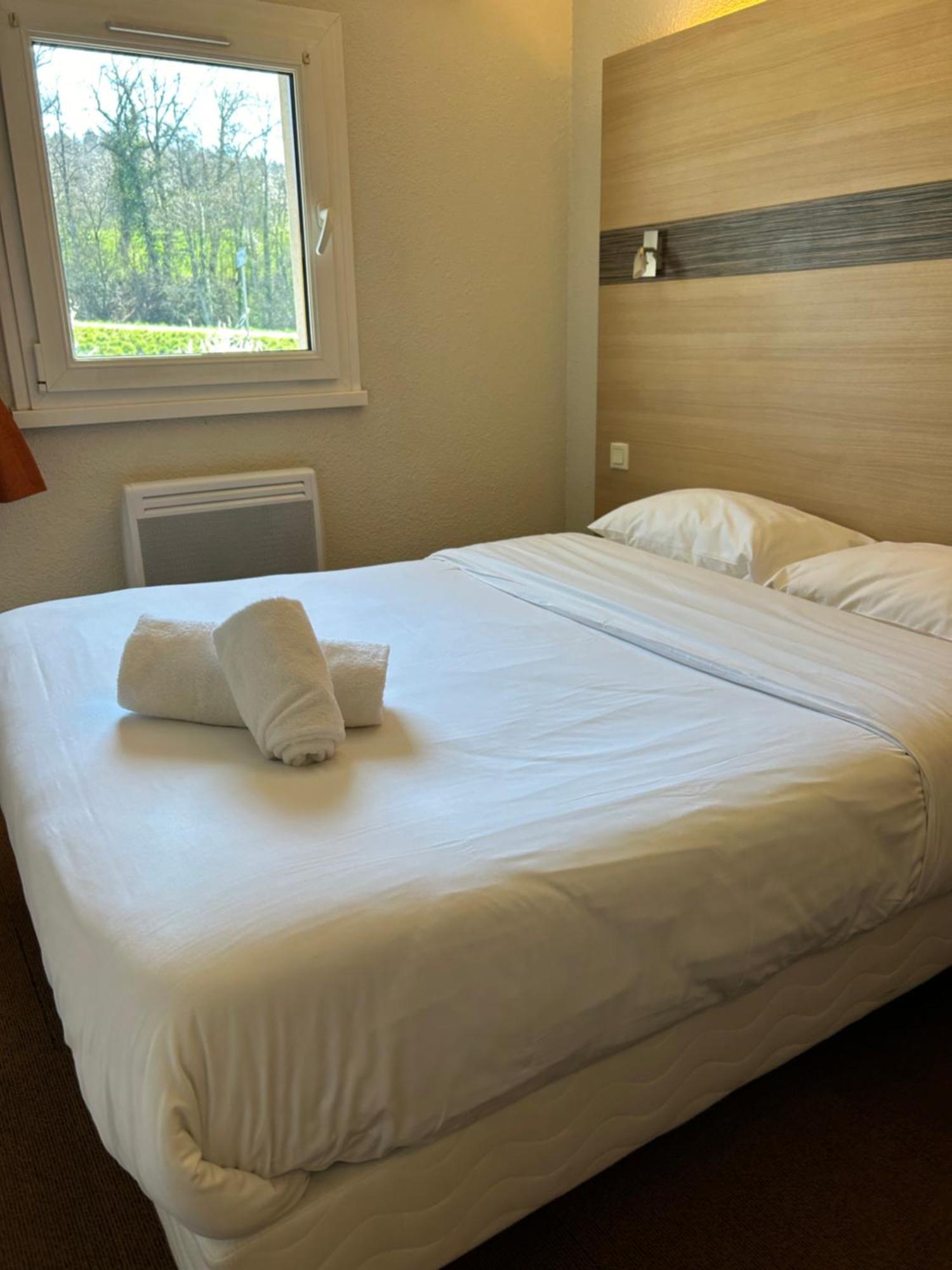 Beaujour & Bonsoir - Restaurant Hotel Villy-le-Pelloux